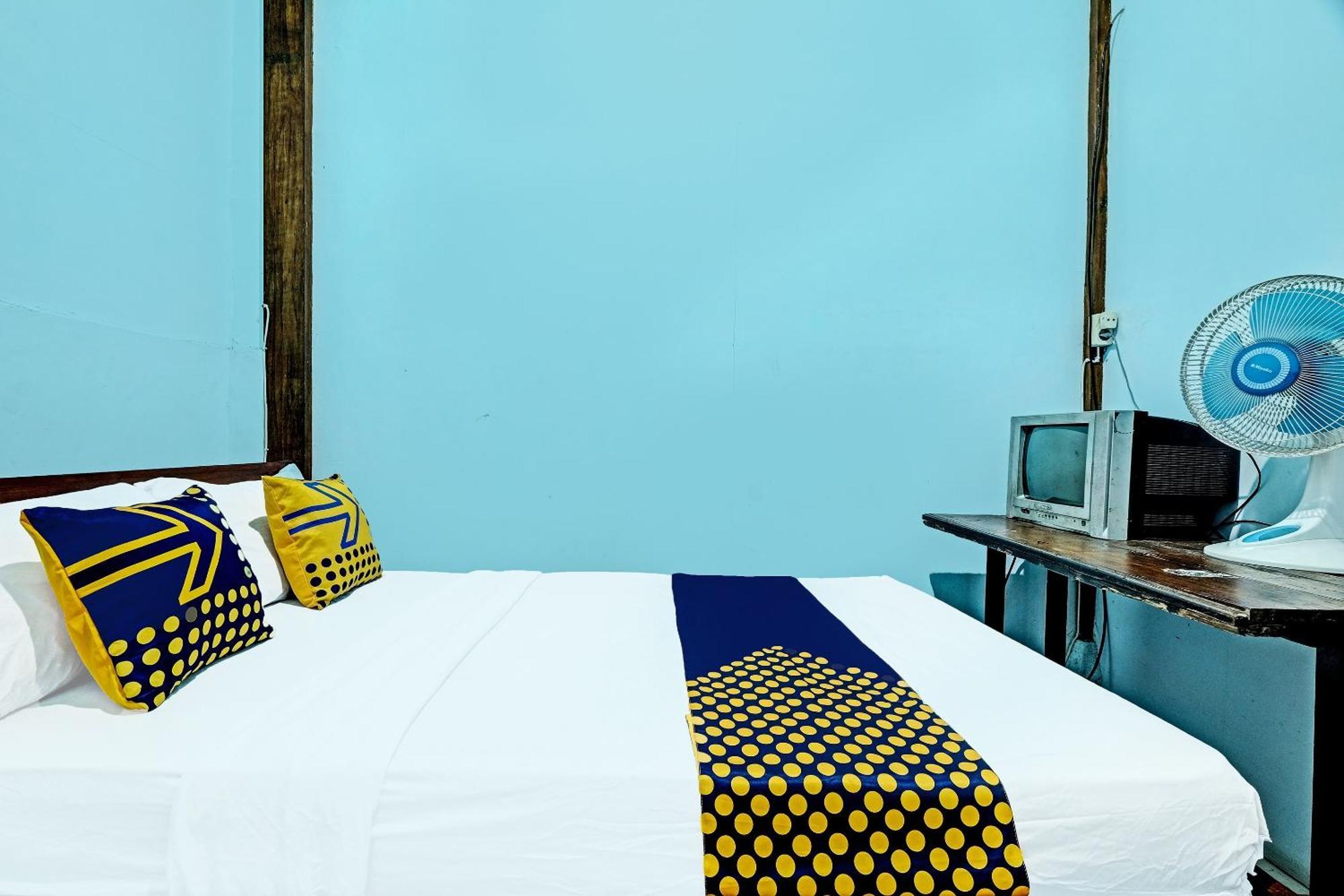 Spot On 91916 Joglo Doyong Homestay Syariah Yogyakarta Bagian luar foto